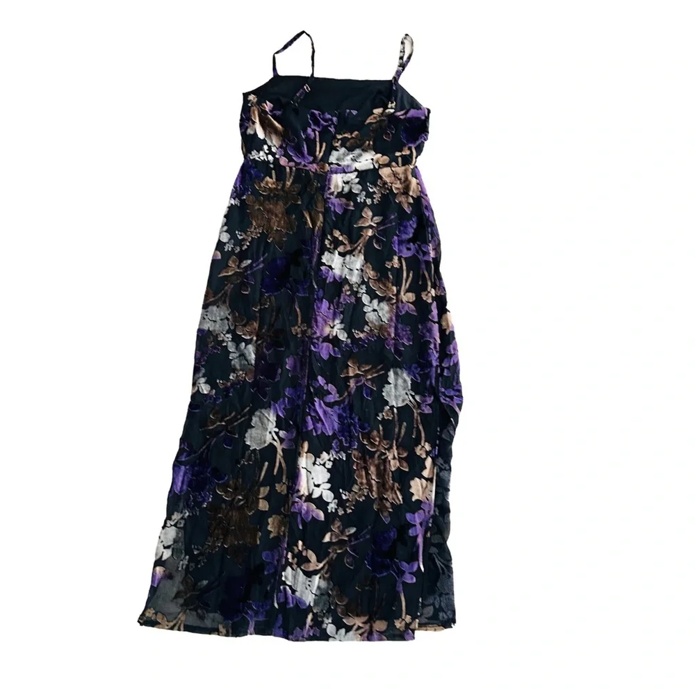 Taylor Floral Velvet Burnout Black and Purple Spagetti Strap  Midi Dress. Size 8 - Picture 3 of 15